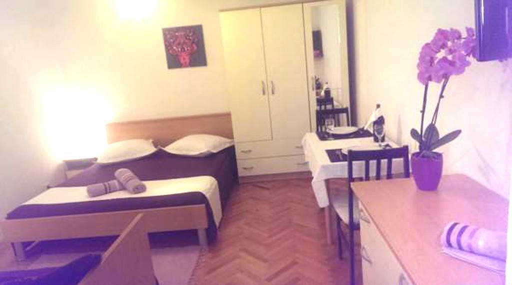 Apartments Mira มาคาร์สกา ห้อง รูปภาพ